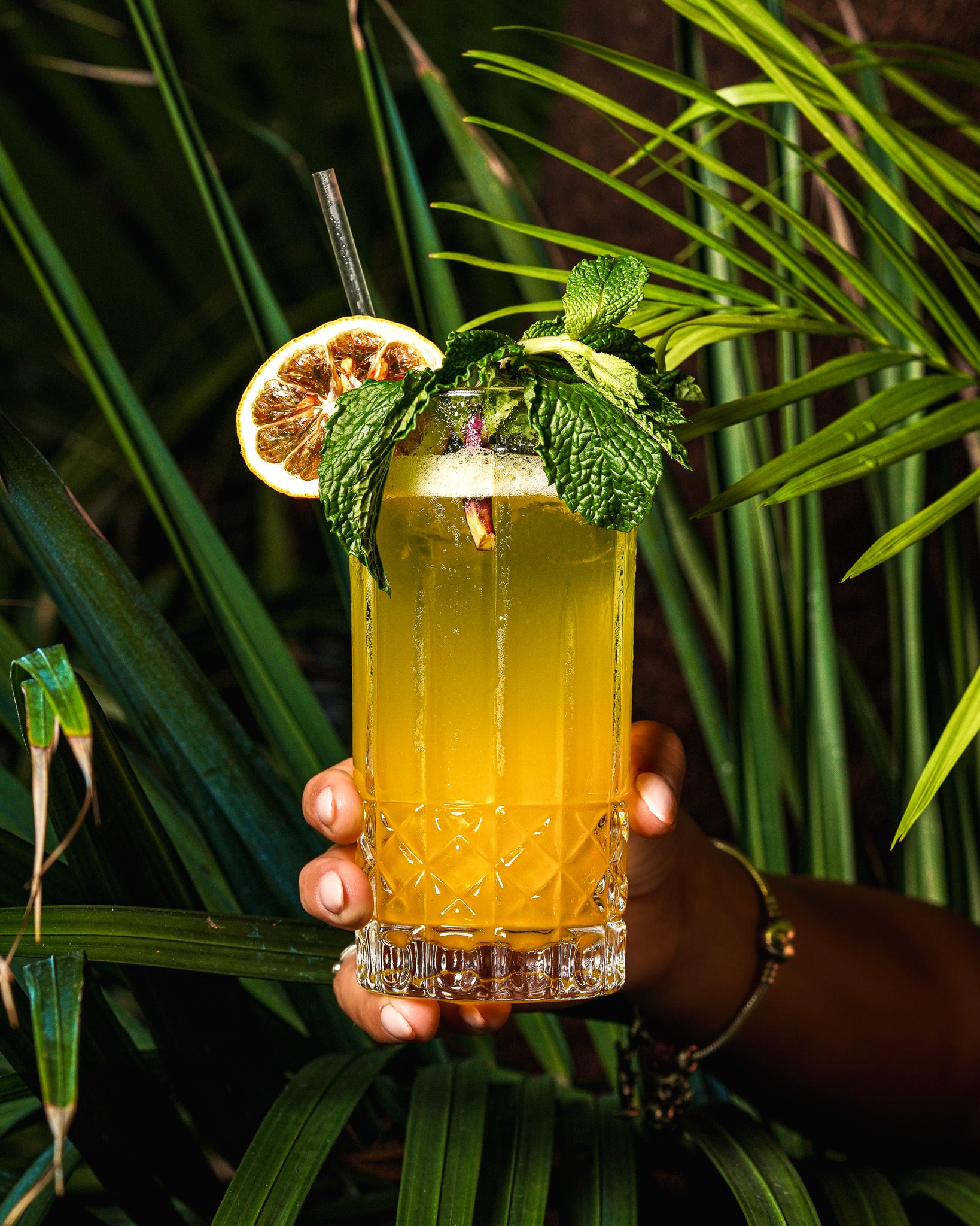 Branded social media visuals for Komma restaurant