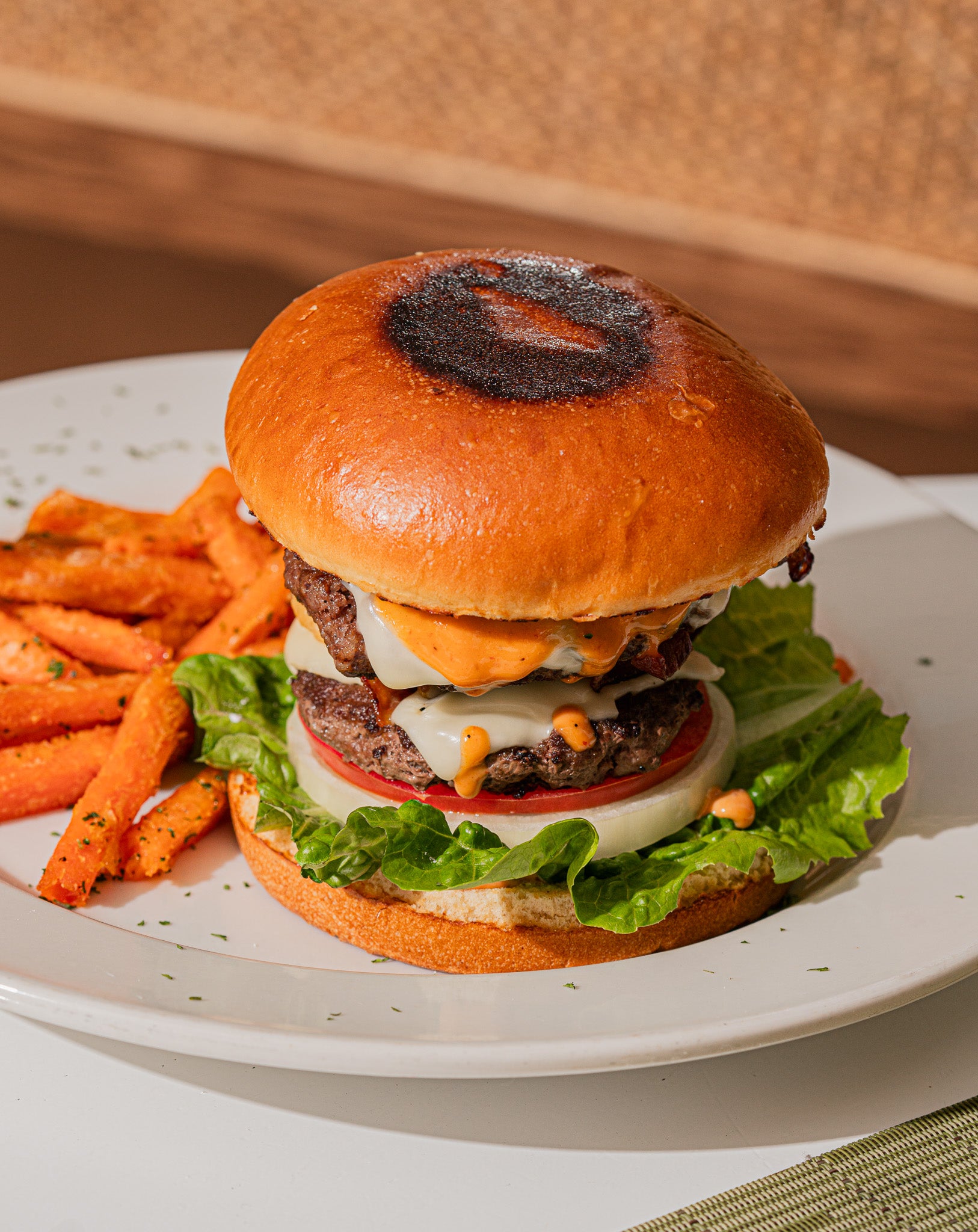 Visual content development for Cuban restaurant online presence