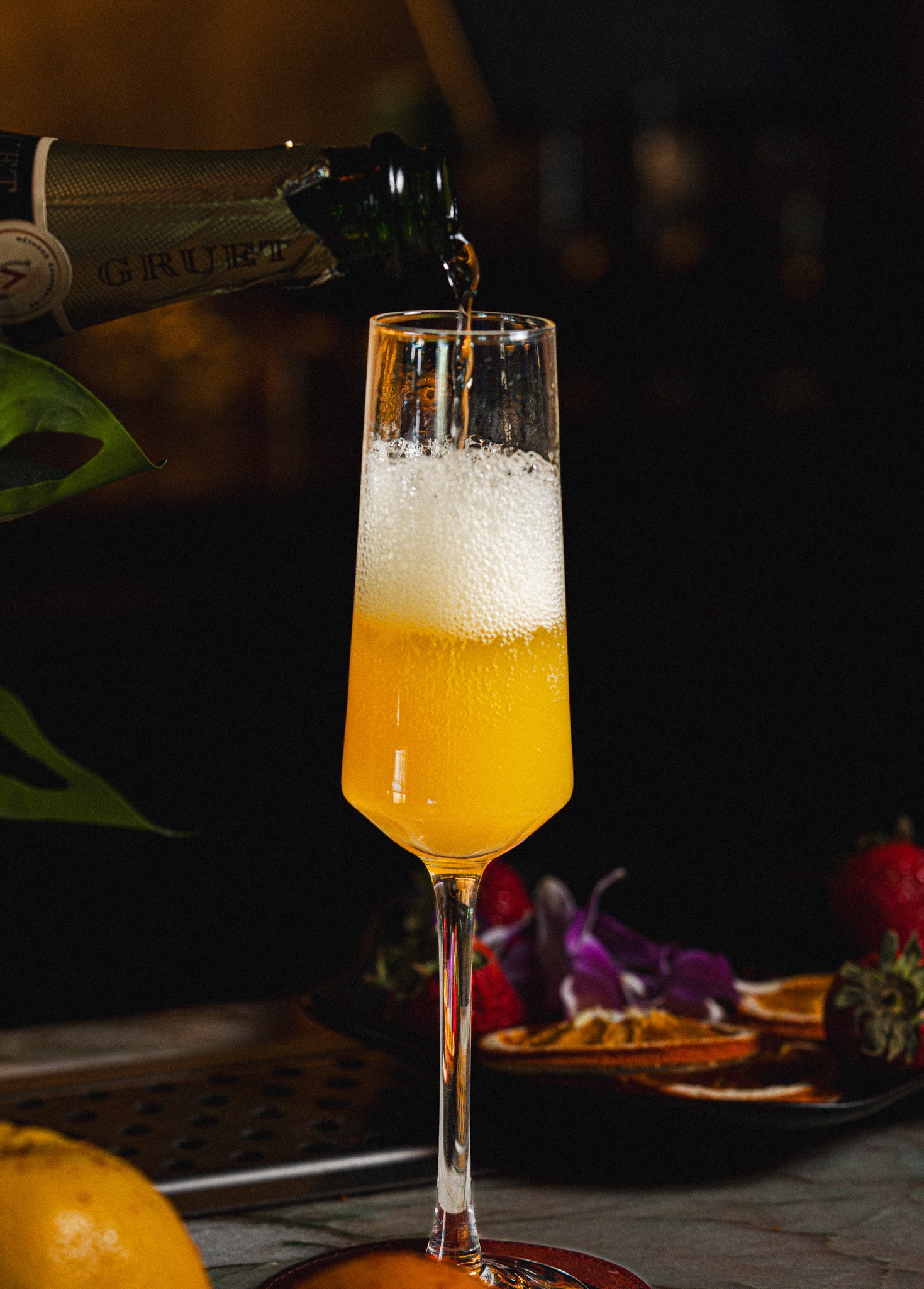 Content creation for Casa Matilda: refined brunch photography with natural light