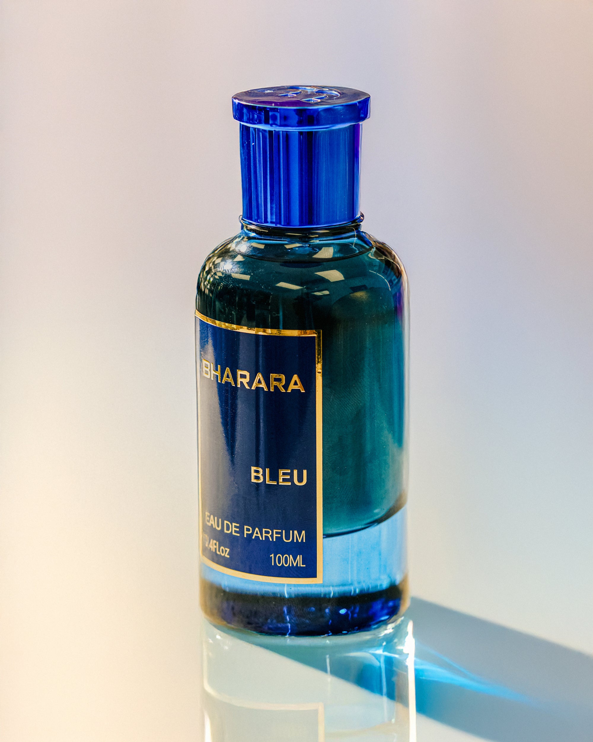 studio perfume photography – product shot for fragrance marketing